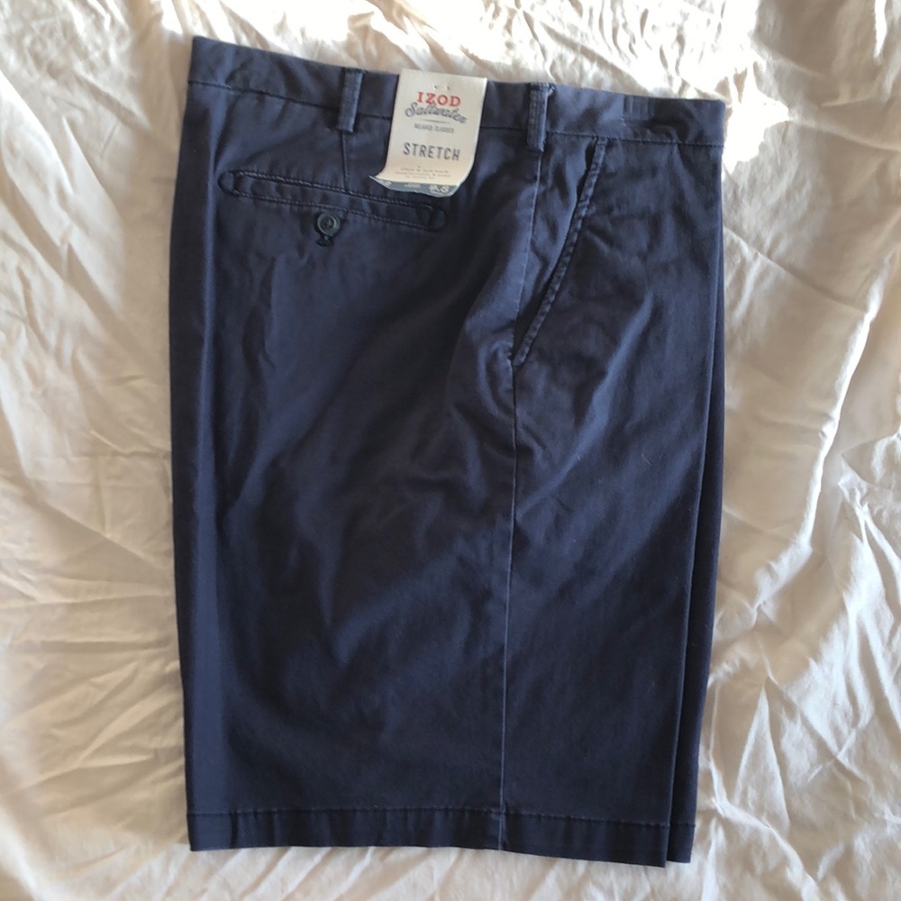 IZOD Men’s Shorts Size 42 Navy NWT